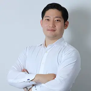 Srust: Bringing Innovation in Recruiting R&D Personnel