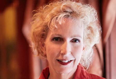 Driving Change in HR by Harnessing Technology