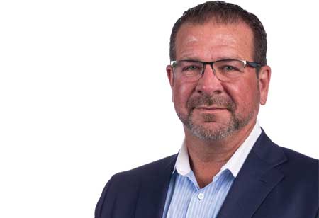 Smart Employment Background Screening Solutions Through an AI Platform